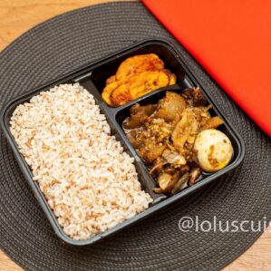 Ofada Rice, Ayamase Sauce and Egg