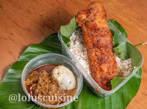 Ofada Rice, Ayamase Sauce and Egg