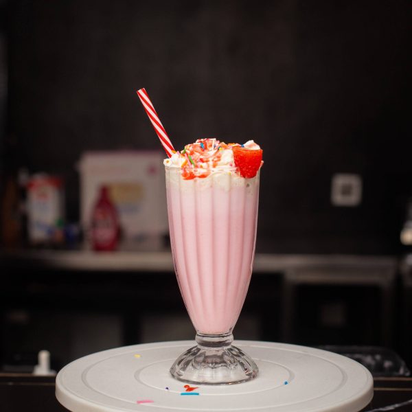 Strawberry milkshake_