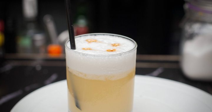 Whiskey sour_